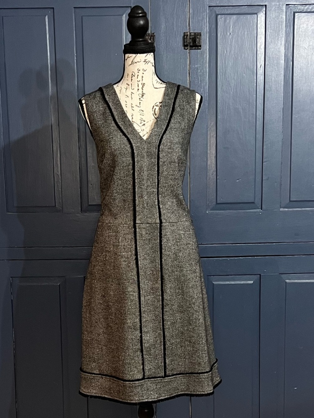 Banana Republic Charcoal Sleeveless Midi Dress